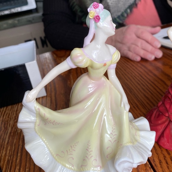 Nineteen - Picture 1 of 1